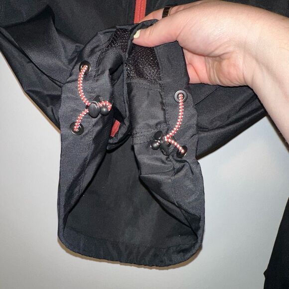 Quiksilver Medium Black Full Zipper Hooded Long Sleeve Wind Breaker Jacket NWT - Picture 2 of 8